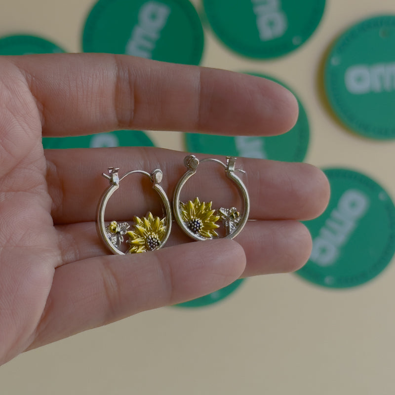 Floral Earrings / Studs