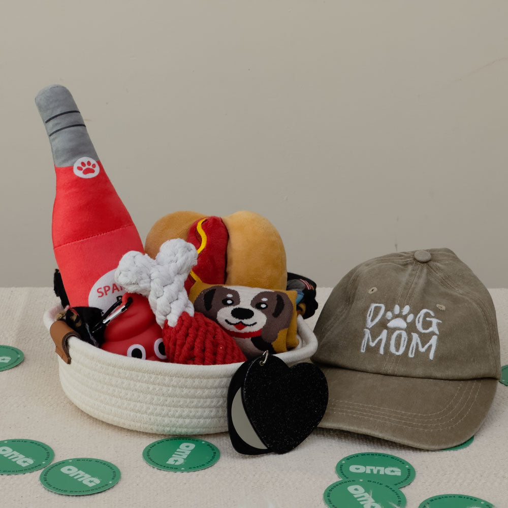 特別価格Micellwuu Dog Mom Gifts for Women, DOG MAMA 20 Oz Dog Mom Travel Tumbler, Christmas Mother’s Day Gift for Dog Mom MAMA Fur Mom Dog Lo並行輸入 Dog Mom: Pawsitively Pampered \u2013 Only Magical Gifts